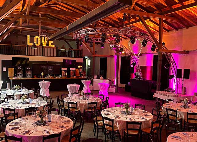 Deine_Hochzeitslocations_buchenwaldsaal_welver